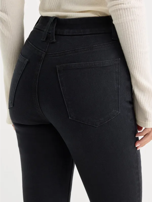 Good American Always Fit Jeans NEW - Image 3