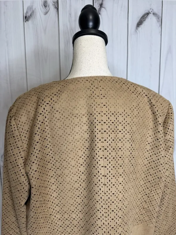 Chicos Jacket Womens Sz 3 XL Tan Leather Suede Full Zip Jacket Laser Cut - Image 6