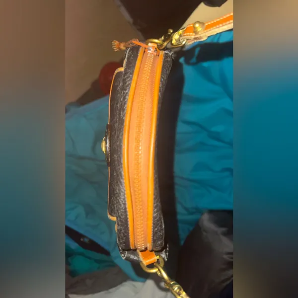 Dooney & Bourke ‘vintage’ - Image 3
