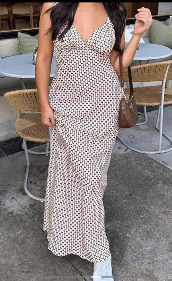 Beginning Boutique Dress - Image 2