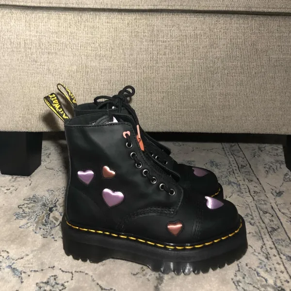 Dr. Martens Sinclair Heart Platform Boot - Image 6