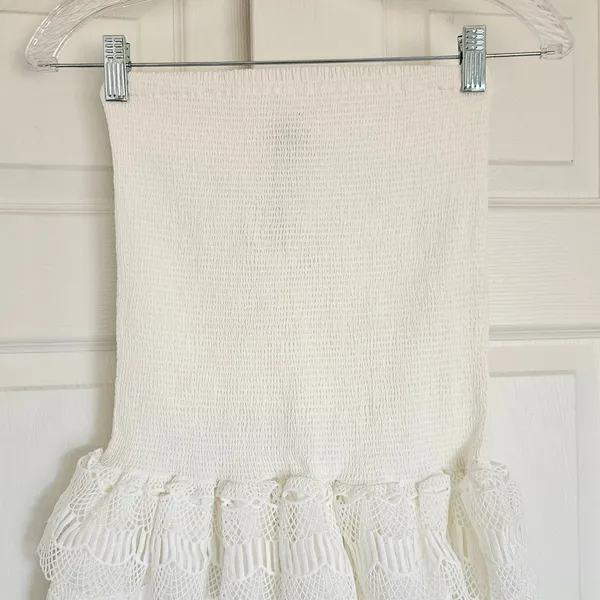 BTB Los Angeles White Smocked Strapless Lace Tiered‎ Mini Dress Women Size M NEW - Image 4