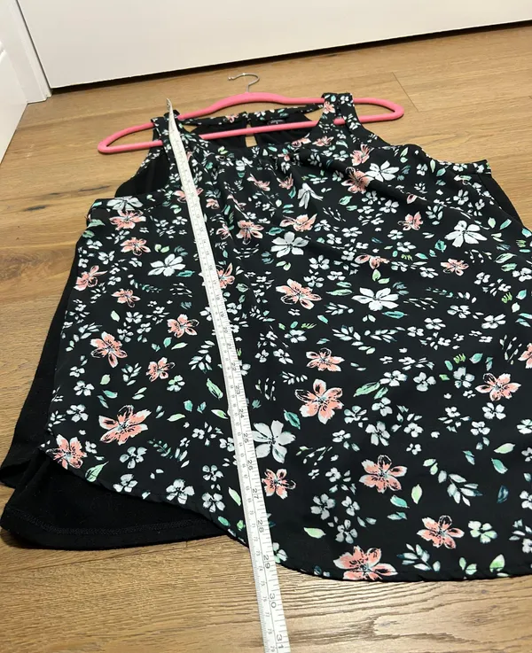 Torrid 2X  sleeveless top - Image 7