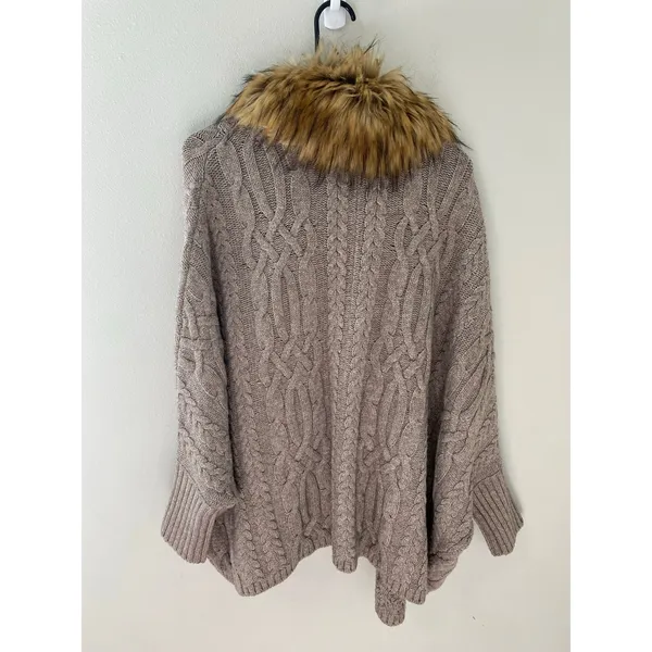 Joie Cable Knit Cardigan Sweater Detachable Faux Fur Collar Size Small - Image 4