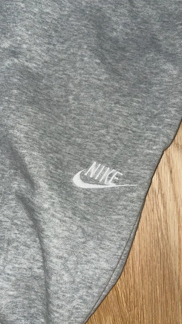 Nike Sportswear Essential Women’s Fleece Pants - Image 3