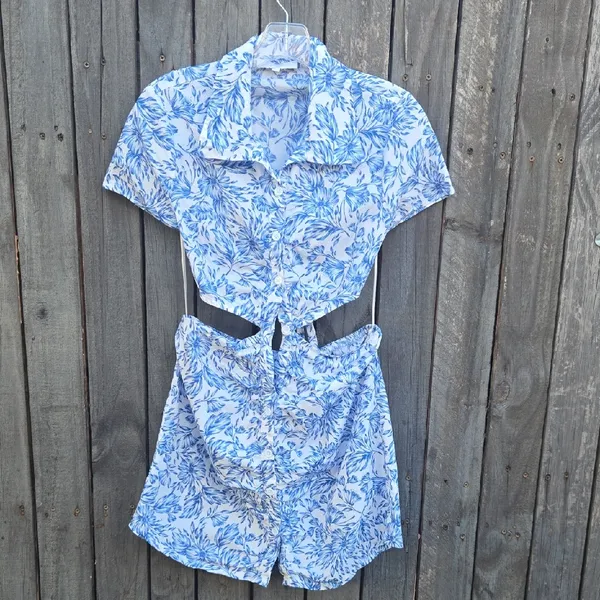 Olivaceous Blue and White Floral Mini Dress Size M - Image 2