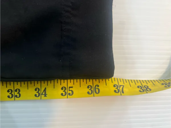 Athletica lightweight pants size 12 black - Image 4