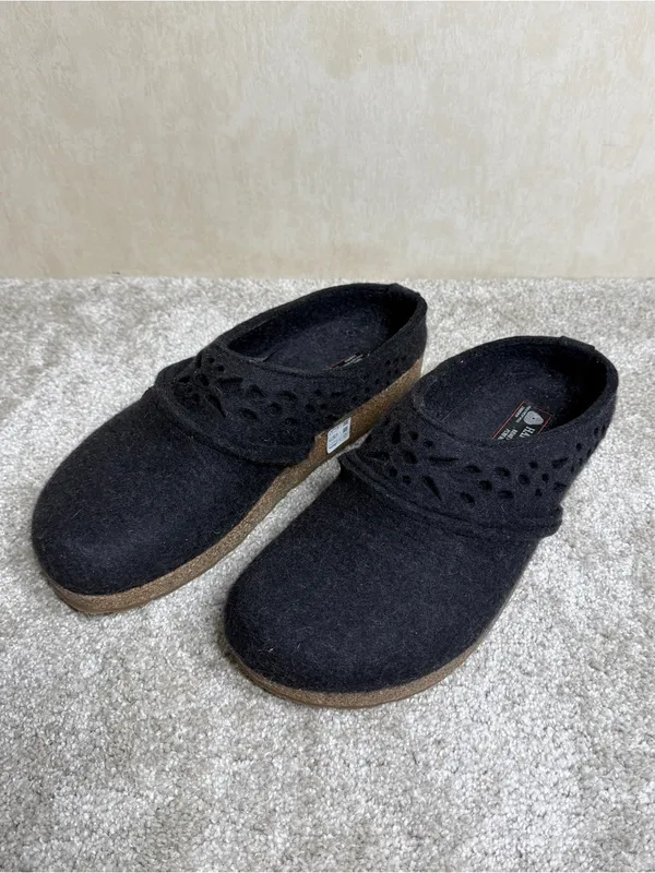 Haflinger Women’s Lacey Clog Shoes Slip On Wool in Charcoal Black 42/US 11 - Image 3