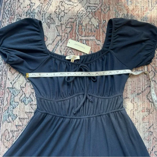 Mel + Rose NWT Francesca's Collections Navy Mini Short Sleeve Skater Dress M - Image 8