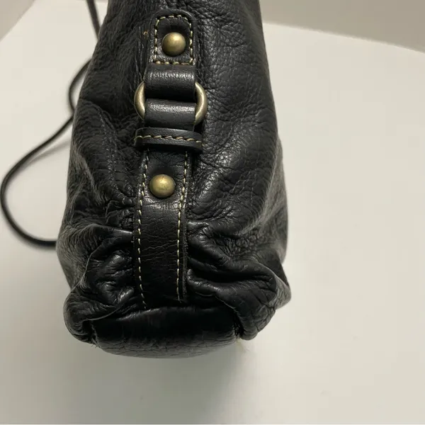 Vintage Fossil Purse Crossbody Pebbled Leather Lightweight Embossed Logo Black - Image 4