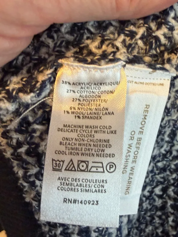 NWT LOFT Bouclé Cardigan Sweater Small Open Front Soft Classic Z16 - Image 6