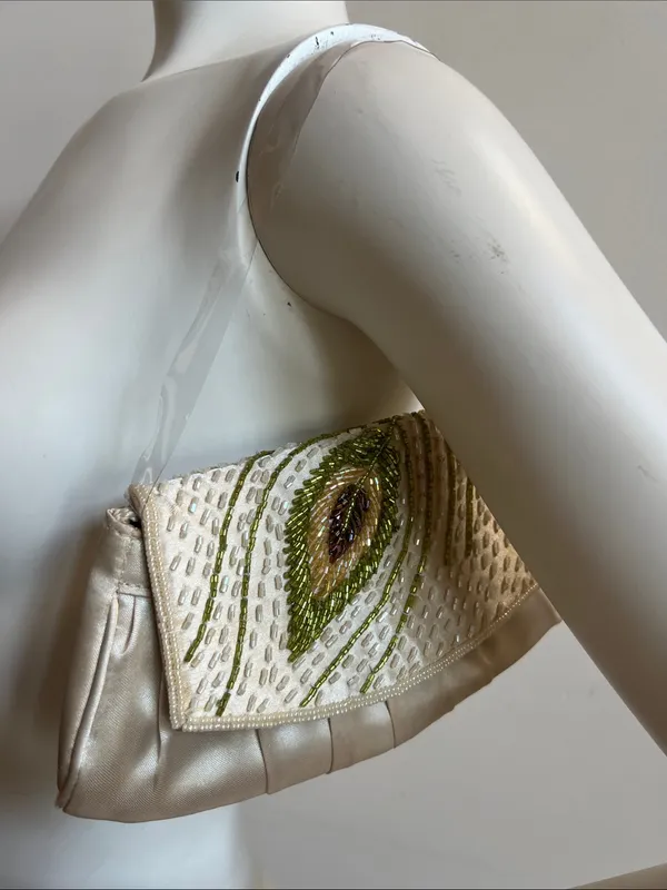 Peacock Ivory Beaded vintage Evening Clutch or shoulder bag - Image 10