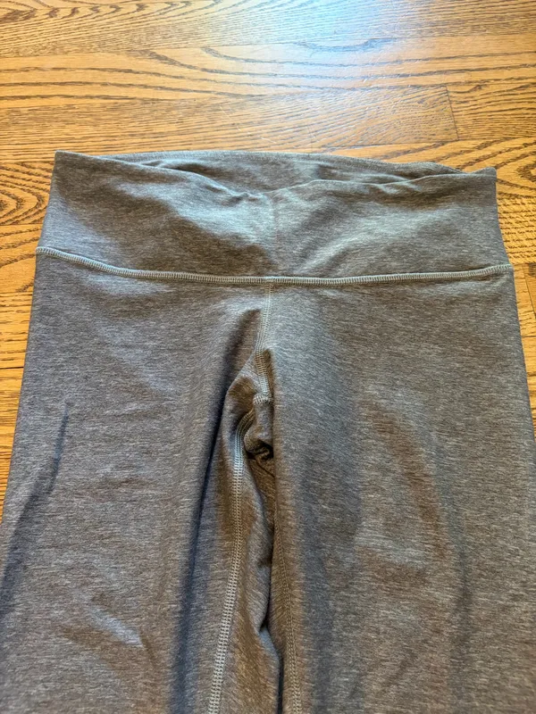 Lululemon Leggings Grey - Image 4