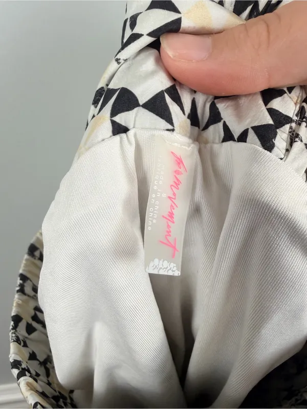 FREE PEOPLE Movement The Way Home Printed Womens Shorts Size small - Image 5