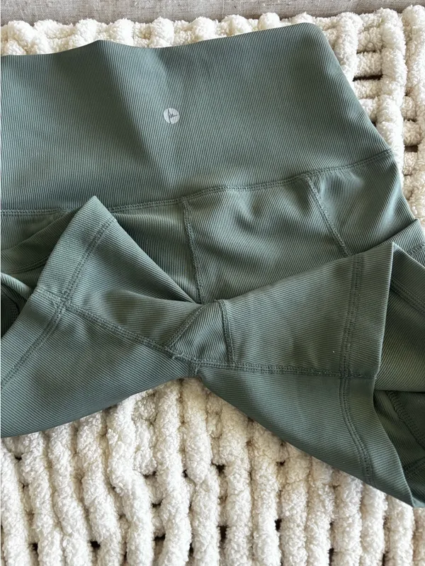 90 Degree by Reflex green biker shorts - Image 3