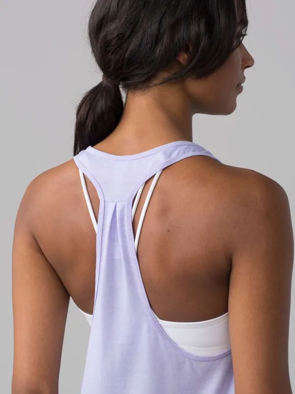 Lululemon tank top in Light Purple Size 10 Lilac Lavender - Image 2