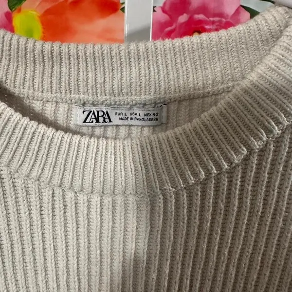 S203. Zara cream oversized sweater Size L - Image 2