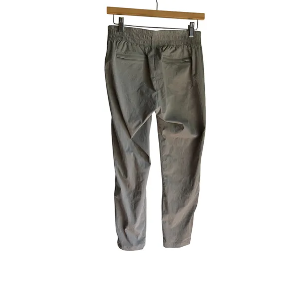 Athleta Lightweight Hiking Travel Pants Sage Green Zip Ankle Size 2 - Image 4