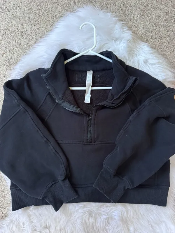 Black Half-Zip Funnel Neck Cropped Sweatshirt with Thumbholes size 8 or M - Image 10