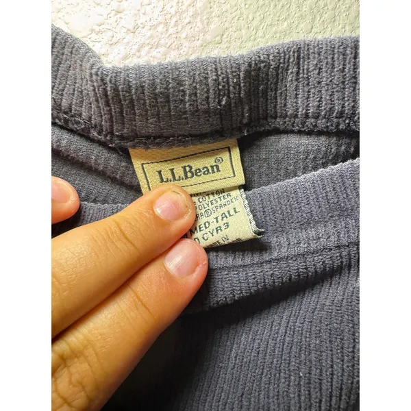 LL Bean Womens Gray Corduroy Pull On Pants Straight Leg Medium Tall UCYR3 - Image 4