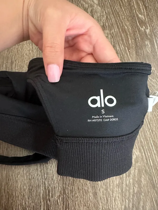 Alo Sports Bra Yoga Small Black - Image 3