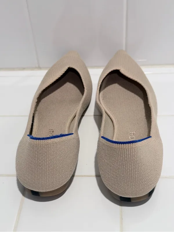 Rothy's Pointed Toe Knit Flats in Light Beige with Blue Trim - Image 10