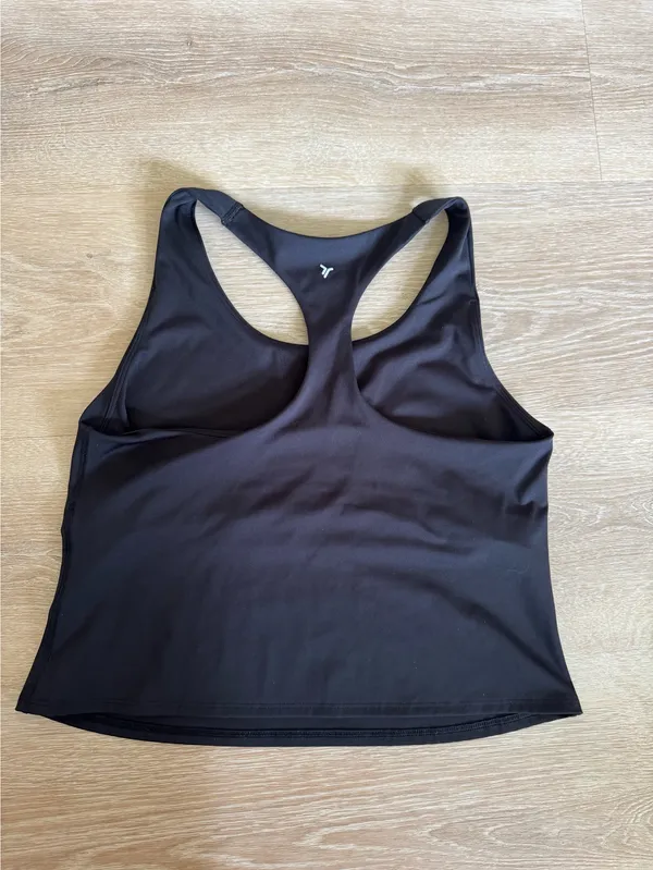 Old Navy Active Tank - Image 2