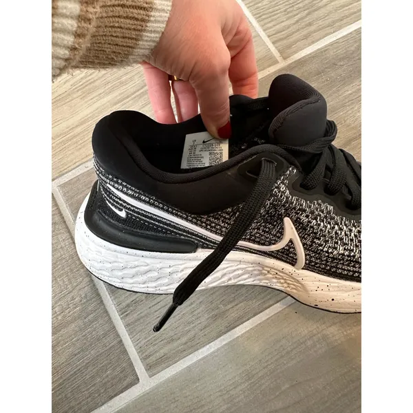Nike Revolution 6 NN Women's Running Shoes‎ Black White Size 7 - Image 3