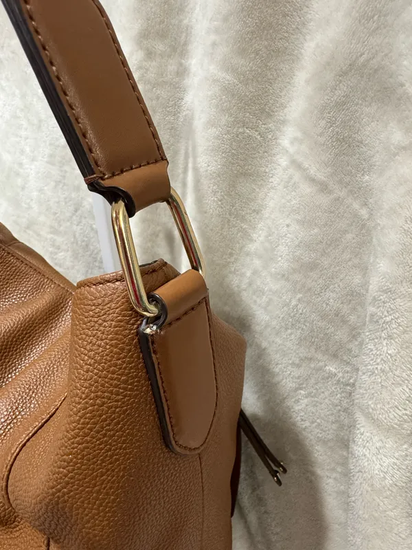 Michael Kors Evie Hobo Shoulder Bag - Image 6