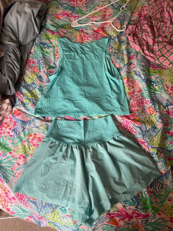 OFFLINE by Aerie Set Workout - Image 2