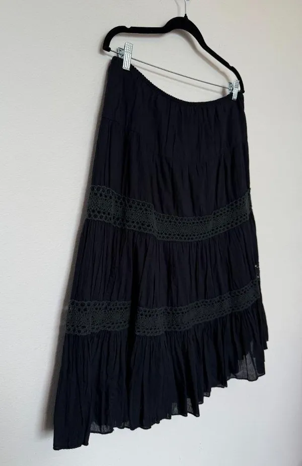 Vintage Y2K Black Lace Tiered Peasant Skirt Midi - Image 2