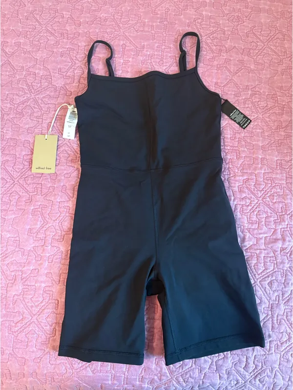 Aritzia Black LIFE Divinity 7" Romper - Image 2