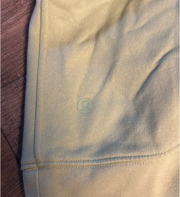Lululemon Loungeful Cropped Hoodie - Image 6