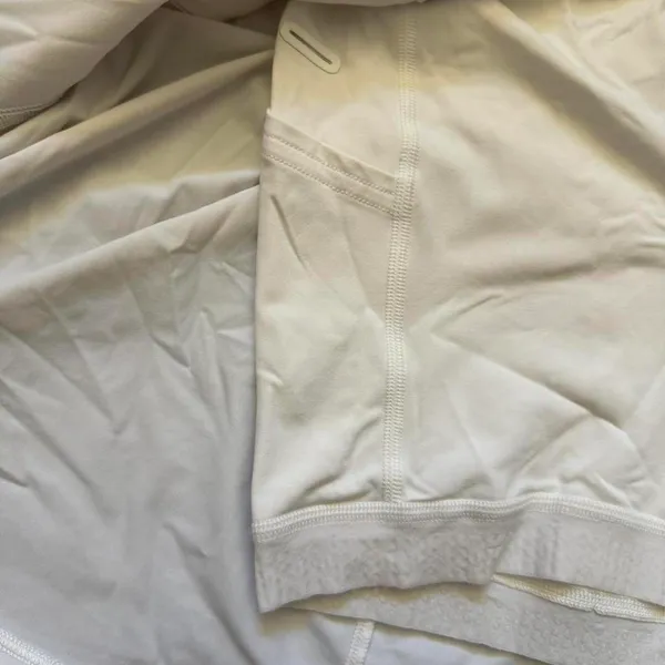Lululemon Skirt Pace Rival White 2 - Image 3