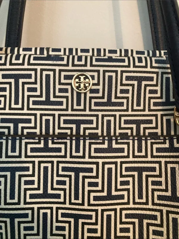 Tory Burch Black and White Signature Geometric Tote - Image 2