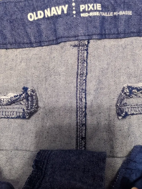 Old Navy Mid Rise Pixie Linen Night Flight Denim Trousers Size 12 - Image 2