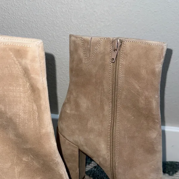 Steve Madden Adryana Sand Suede Platform Ankle Boots Size 10 - Image 4