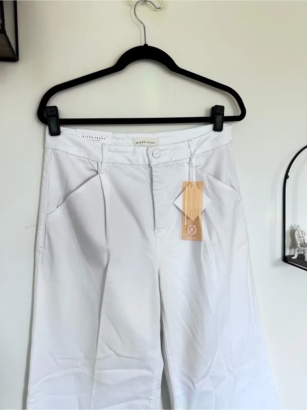 NWT Risen Jeans Tummy Control White High Rise Wide Leg Jeans Size 30/11 - Image 3