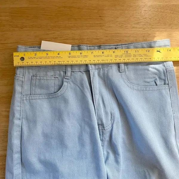 NWT Classic Light Blue Wide Leg Denim Jeans size M - Image 5