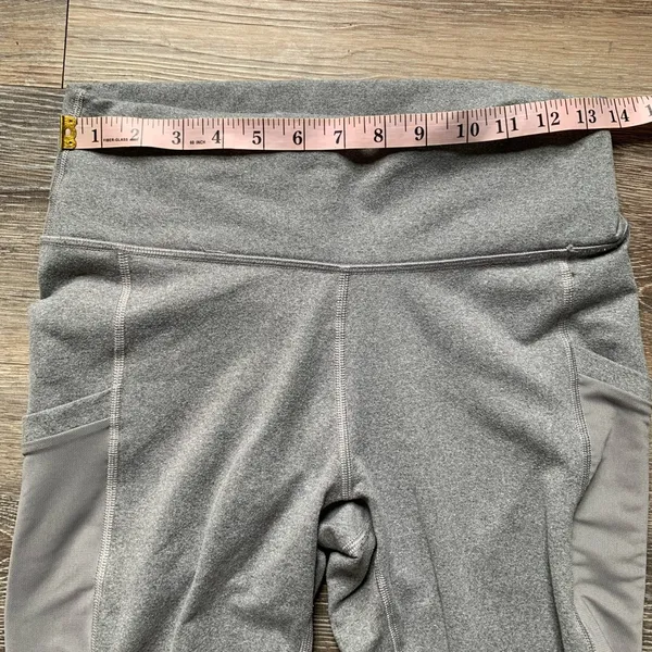 Fabletics Light Gray Leggings M - Image 4