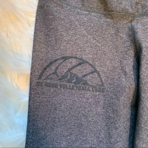 Nike Women's Size Medium Cropped Leggings‎ Dark Gray Mt. Hood Volleyball Club - Image 6