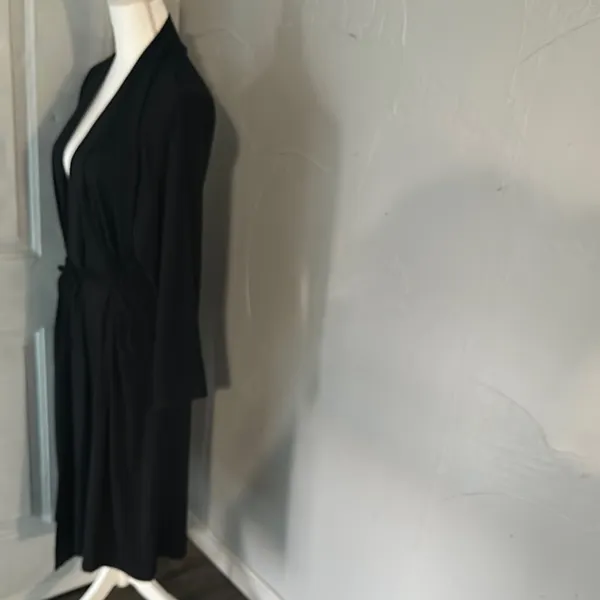 Black Long Sleeve Plunge Pleated Chemise - Image 2