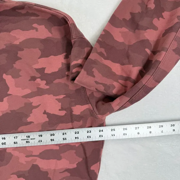 Lululemon Camo Crewneck Sweatshirt Pullover Long Sleeve Red Pink‎ Women 1X READ - Image 2