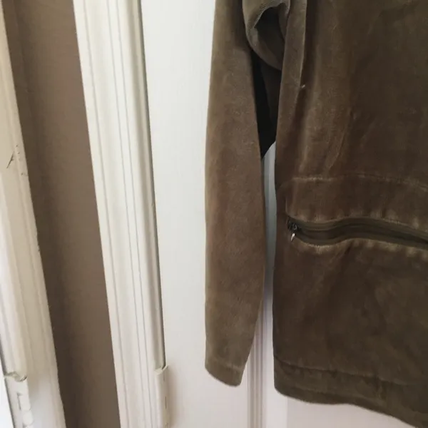 FINAL MARKDOWN Spa by Chico’s hooded velour jacket 2 large - Image 2