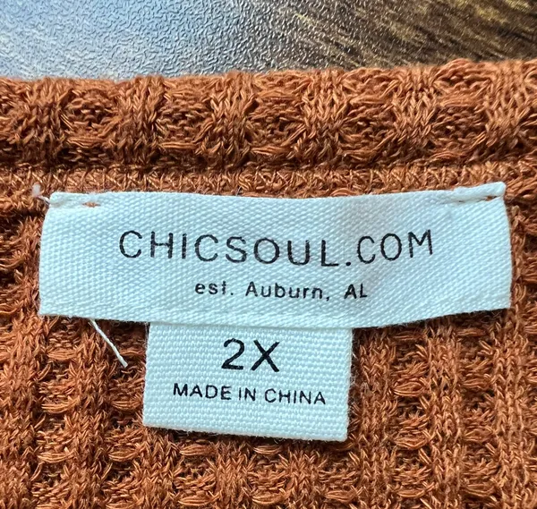 CHICSOUL | ladies plus size waffle, pull over shirt. Size: 2X. - Image 7