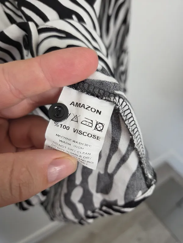Big Dart Zebra Print Button Up Shirt Blouse Top Viscose Lightweight Comfy Large - Image 6