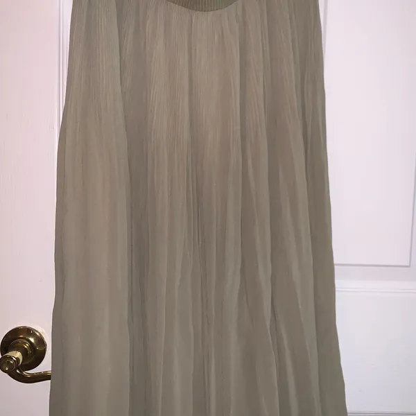 H&M Green Midi Skirt - Image 3