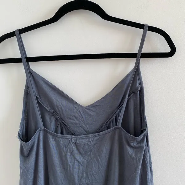 Forever 21 Gray Sequin Embellished V-Neck Blouse Size L New W/O Tag - Image 6