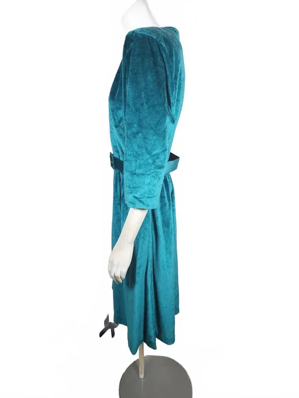 Vintage 80's Blair Emerald Green Velvet Dress with Belt Size 12 - Image 3