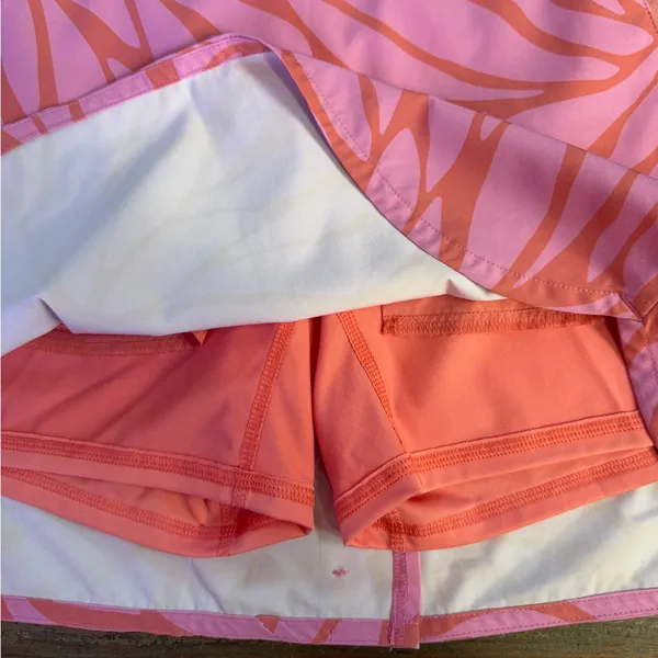 Vineyard Vines Passion Fruit Bloom Golf Performance Skort Pink Sz 10 💛🍄 - Image 8